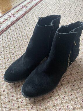 White Mountain Black Leather Ankle Boots w Plaid Lining and Dual Zippers Size 10